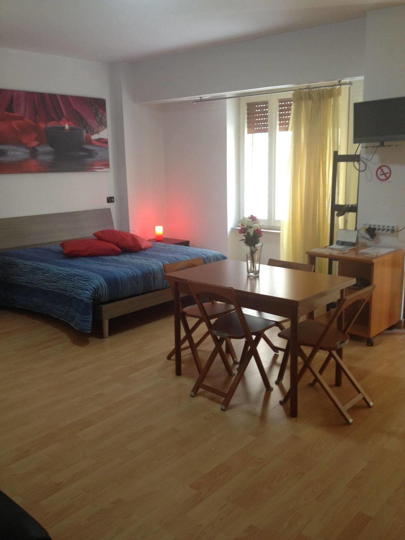 Casa Vacanze House Eden Ρώμη Εξωτερικό φωτογραφία